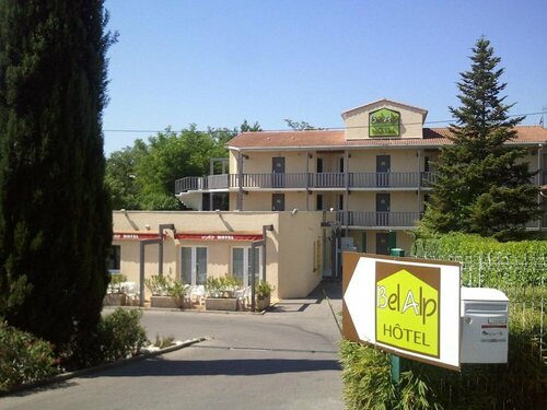 Гостиница Hotel Bel'Alp Manosque в Маноске