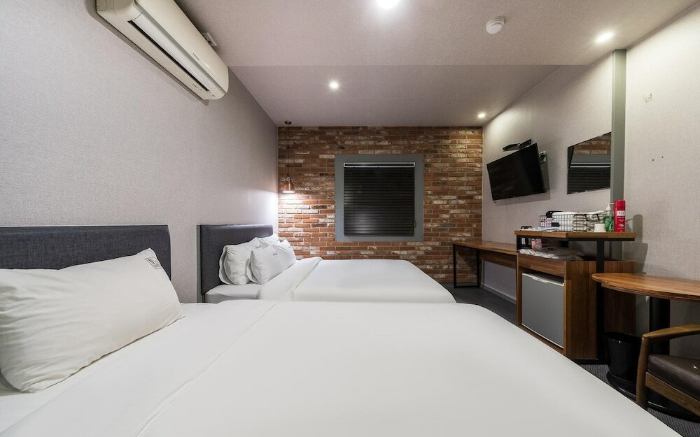 Фото Busan Yeonsandong Ambers	