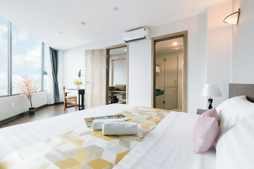 Фото Ivy Luxury Hotel & Apartment