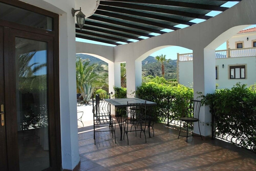 Фото Villa Sunset 4 by Amy Villas