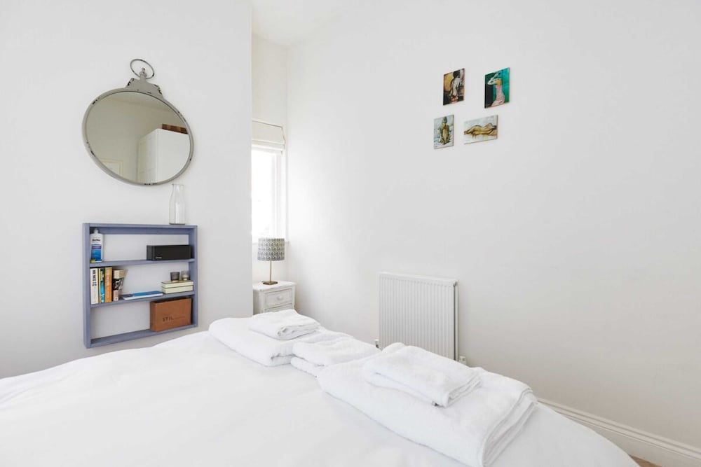 Фото Amazing Cosy Central London Apartment 3 Mins to Marylebone