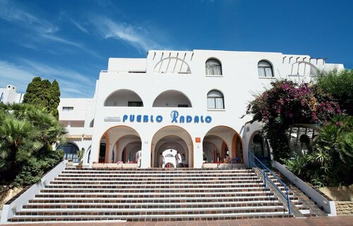 Внешний вид отеля Apartamentos Best Club Pueblo Indalo в Мохакаре, фото 1