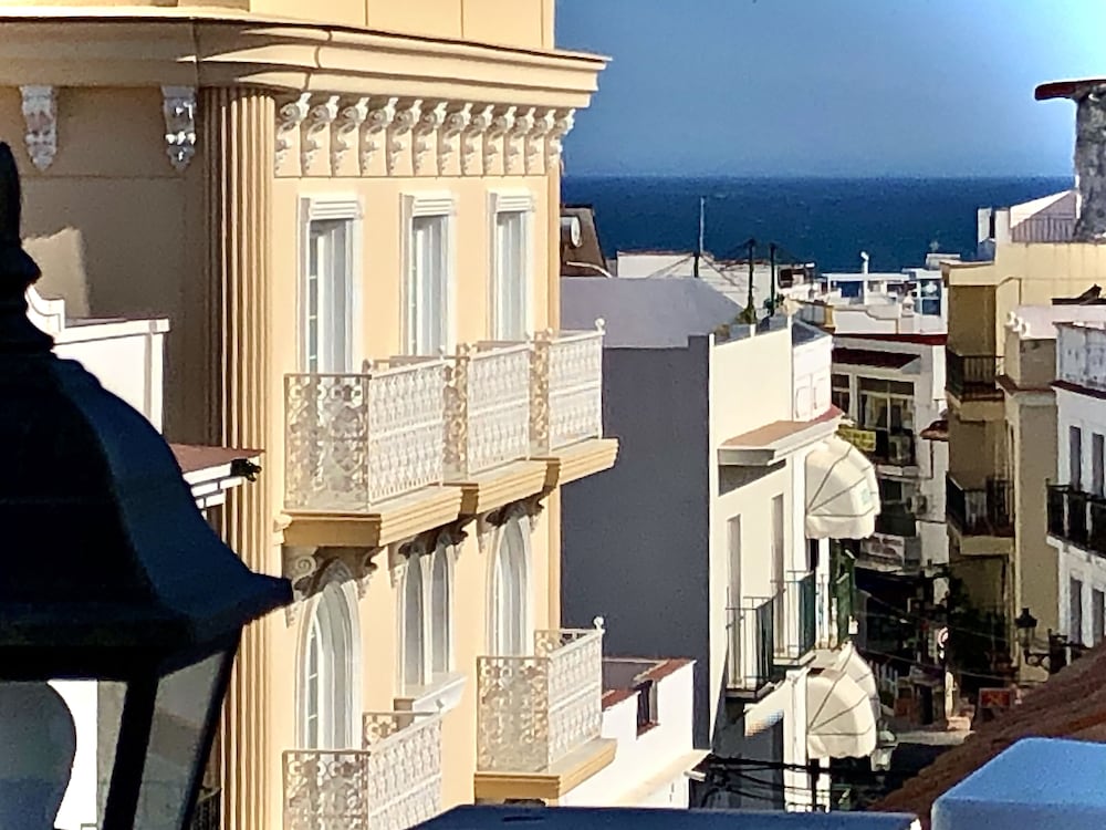 Фото Hostal Dianes