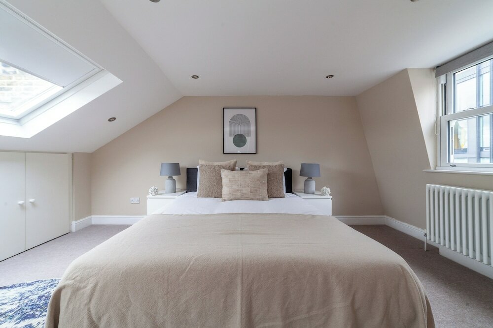 Фото The Hammersmith Apartments