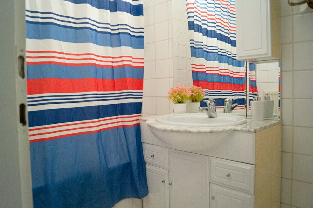 Фото Modern Apartment in The Heart of Vienna 10