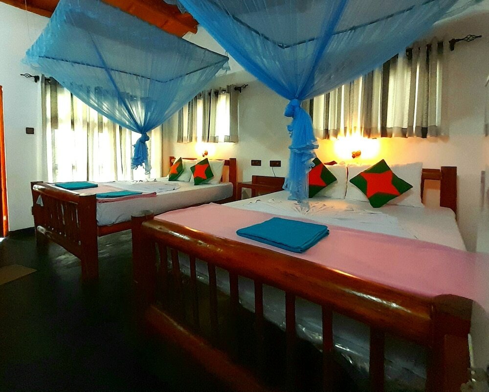 Фото Rainbow Sky Cottage Ella