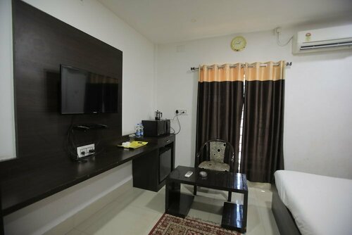 Гостиница Hotel Rio Inn Trimbakeswer в Дургапуре