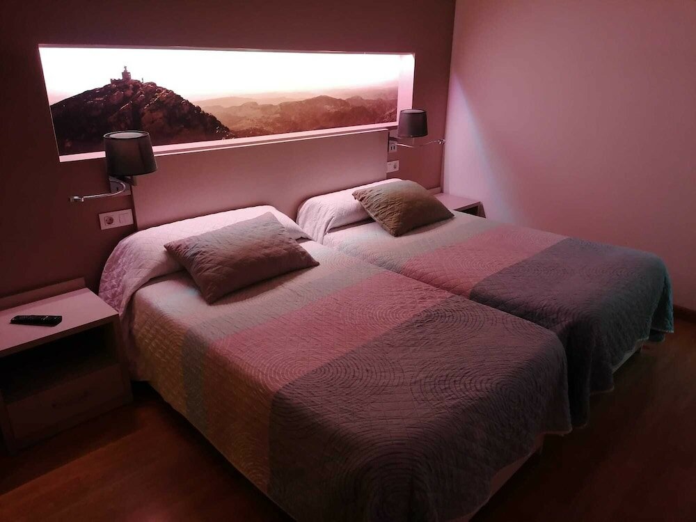 Фото Hello Villarreal Suites
