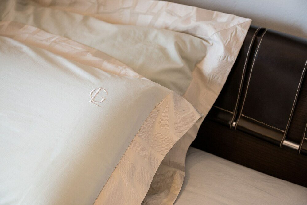 Фото Dream Lux Flat with Great Outdoor Pool & Parking