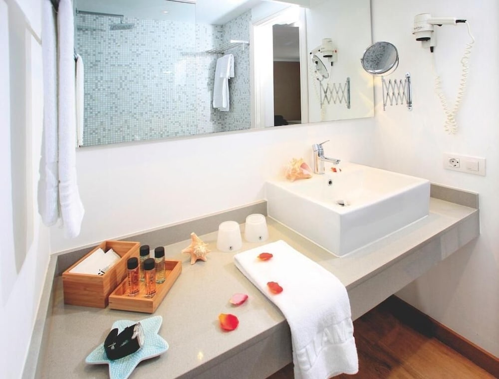 Фото Bellamar Apartments