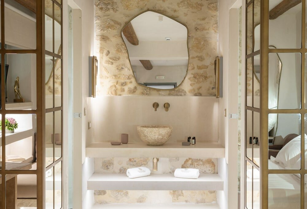 Фото Inotropes Boutique Suites - Adults Only