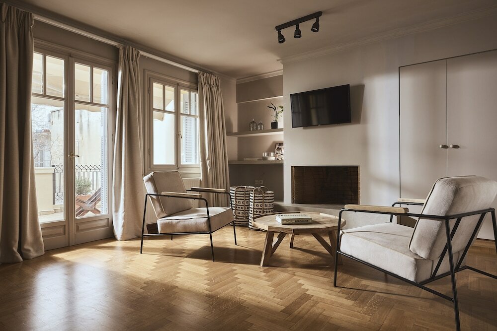 Фото Plaka's Villa with Breathtaking Acropolis View