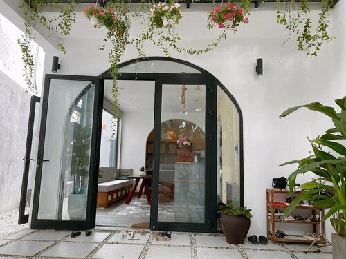 Гостиница Lacasa Homestay - Hostel в Хюэ