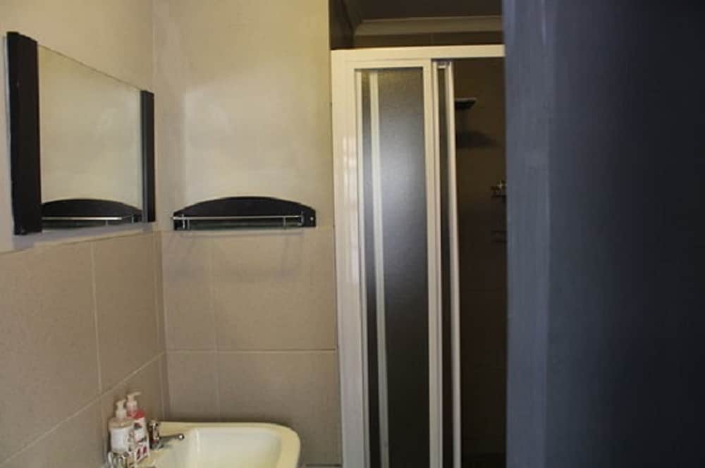 Фото Guesthouse @ 31 Murray