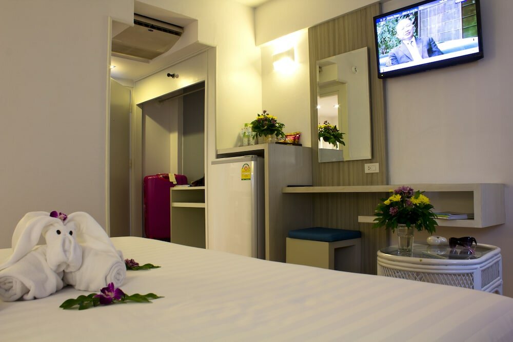 Фото On Hotel Phuket