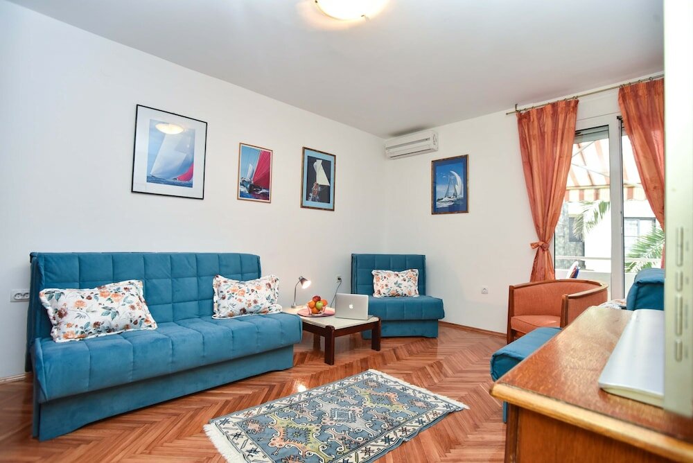 Фото Family Apartment Budva