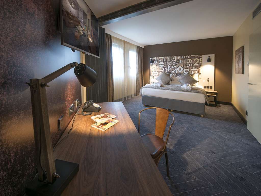 Фото Hôtel Mercure Rouen Centre Champ de Mars