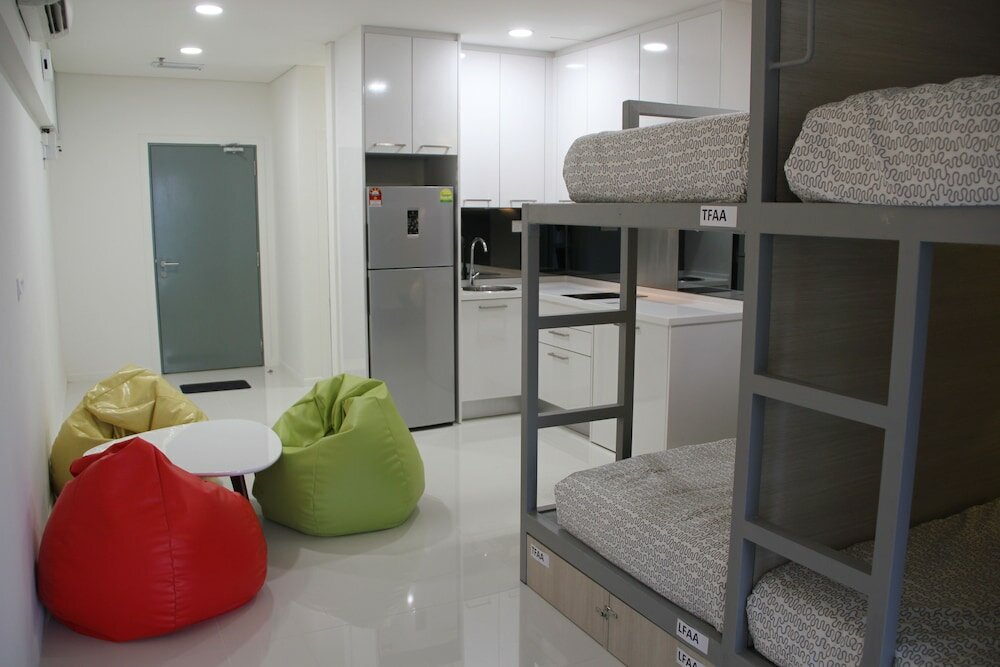 Фото Summer Suites Express - Hostel