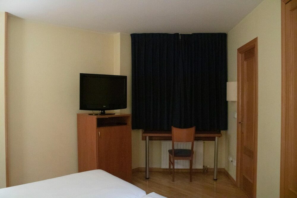 Фото Hostal Alda Río Duero