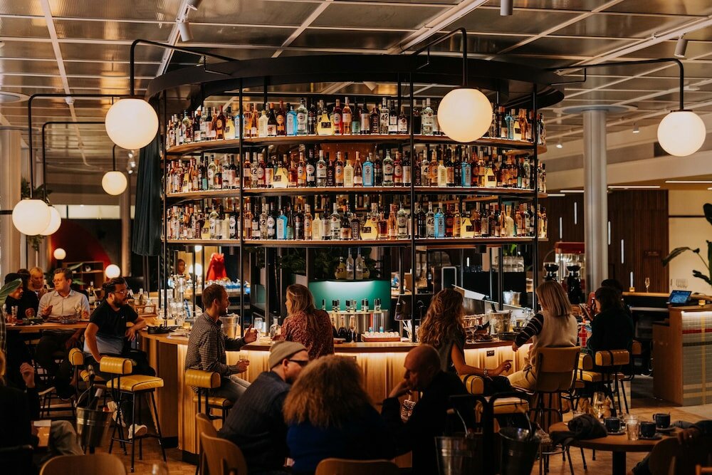 Фото Motto by Hilton Rotterdam Blaak