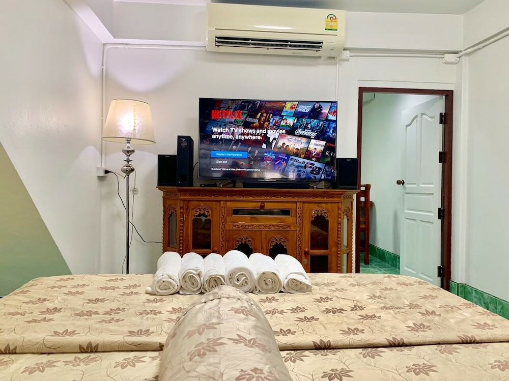 Фото Srithong Guesthouse