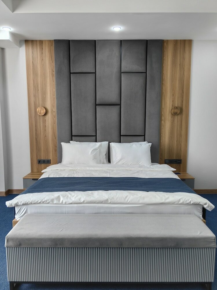 Фото Shymkent Park Hotel