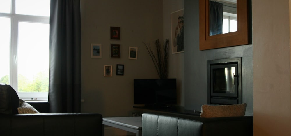 Фото 1 Twizell Lane