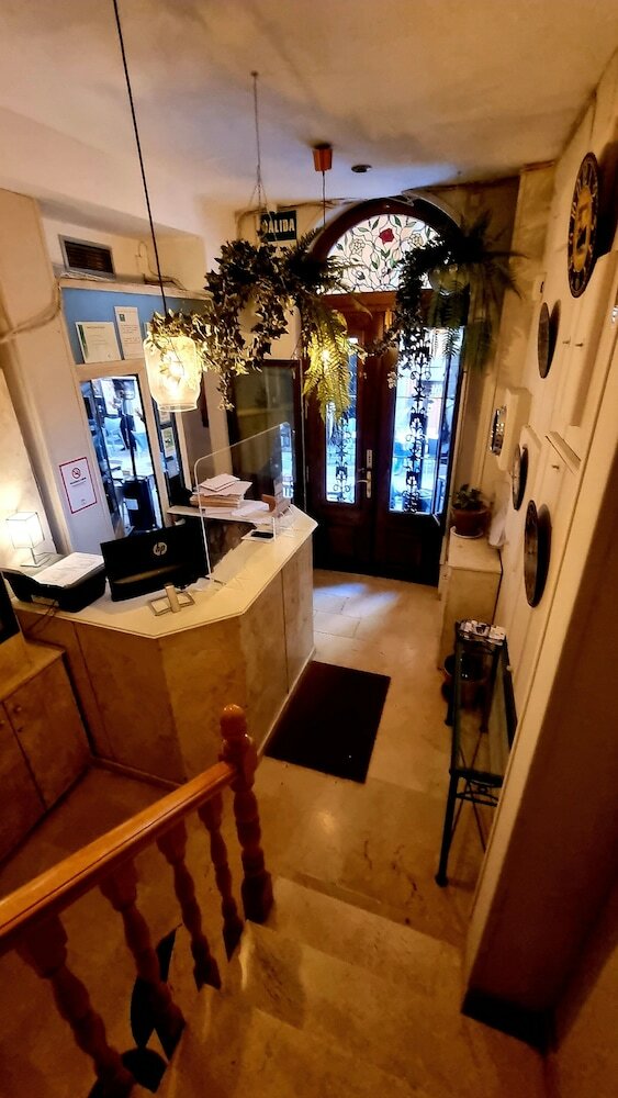 Фото Hostal El Olivo