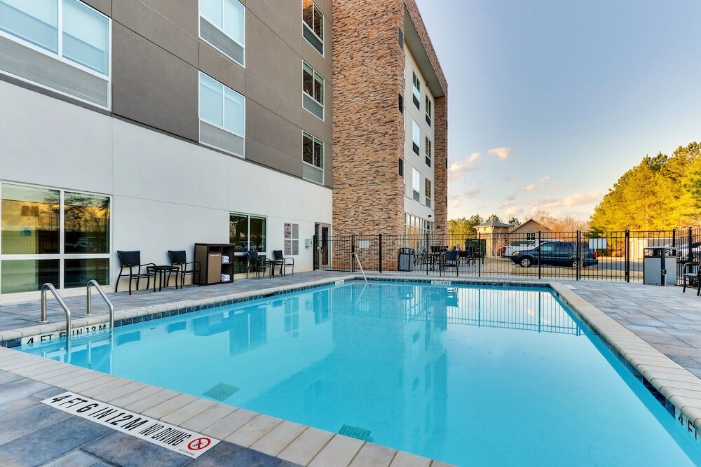 Фото Holiday Inn Express & Suites Dawsonville, an Ihg Hotel