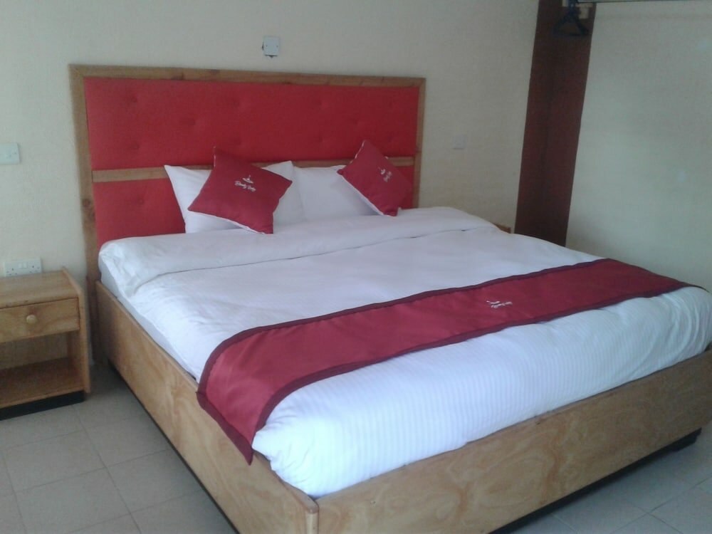 Фото Brooks Lodge