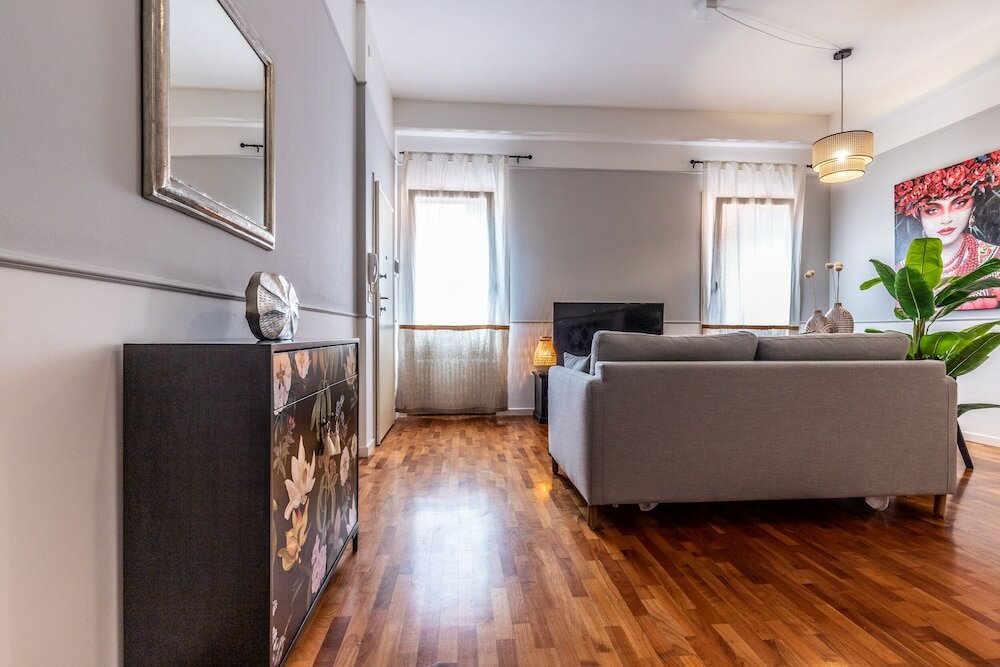 Фото HouSmart Capo di Lucca 1