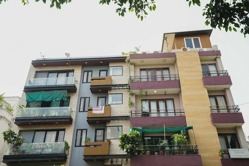 Гостиница Mintstar Apartment And Suites, Chittaranjan Park в Дели
