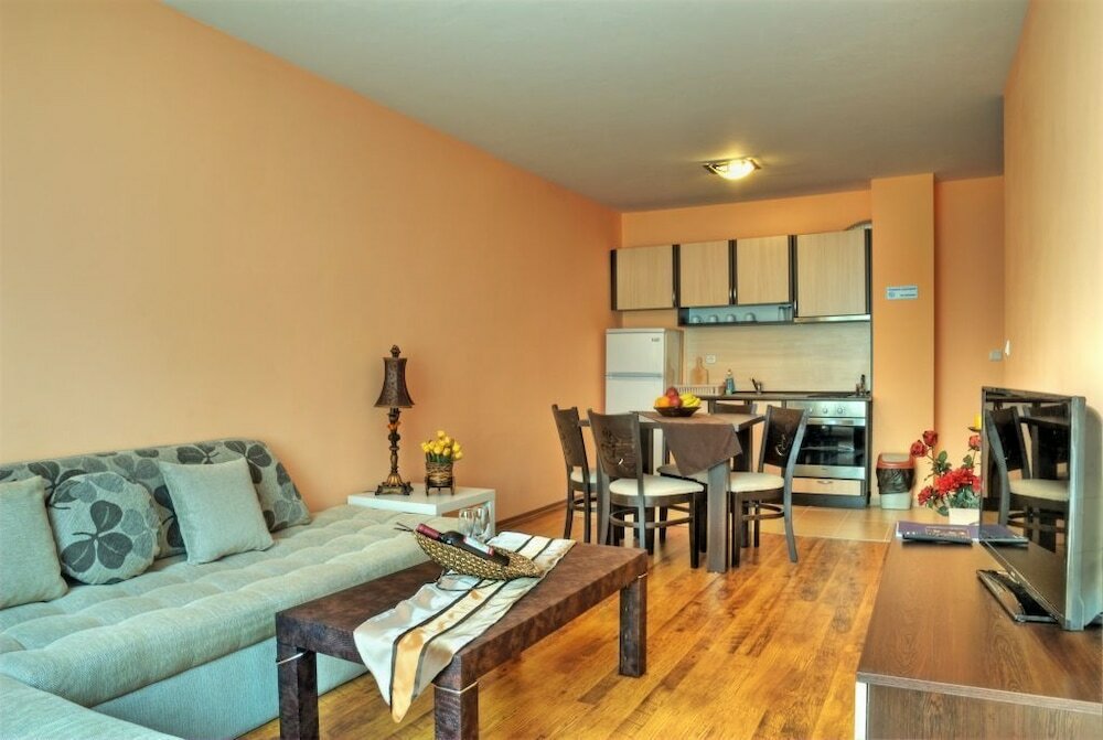 Фото Forest Glade