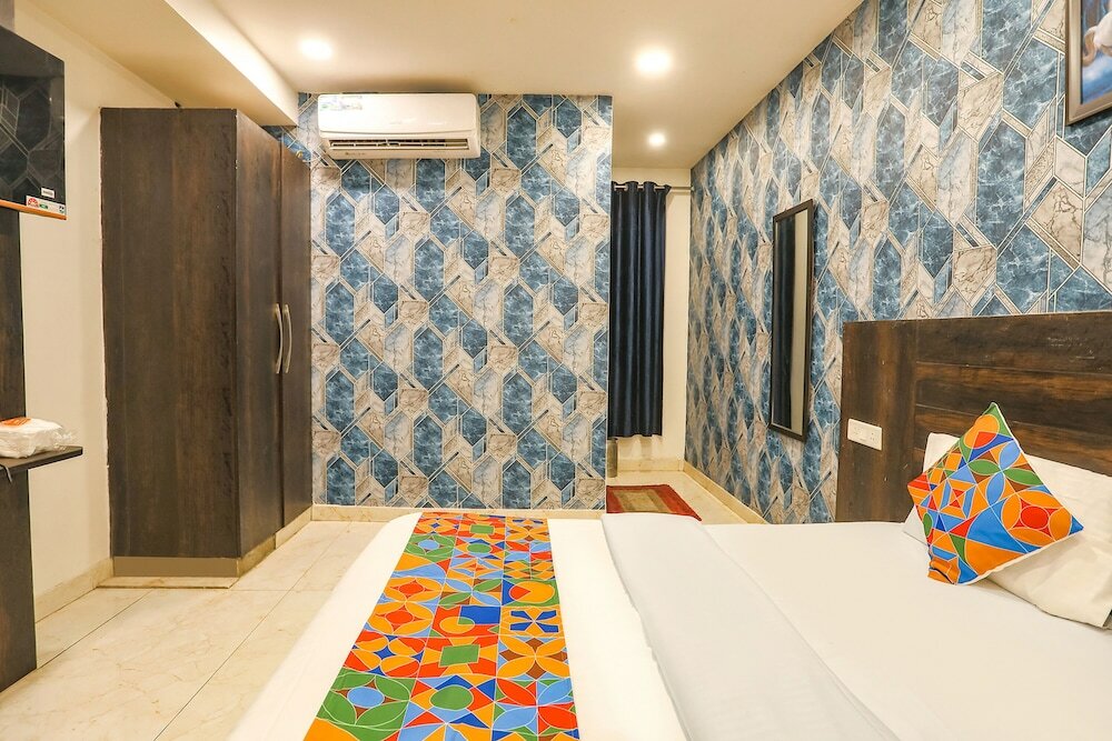 Фото Fabhotel Royal Galaxy I