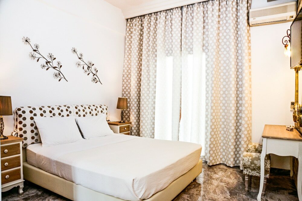 Фото Skiathos Argento