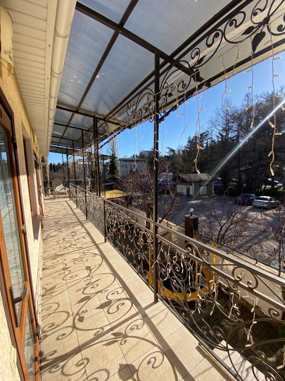 Фото Нептун у реки