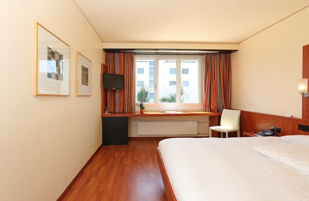 Фото Hotel Arte Spreitenbach