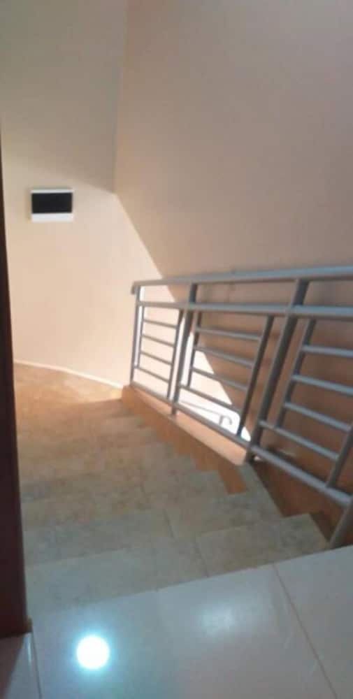 Фото The Crib Serviced