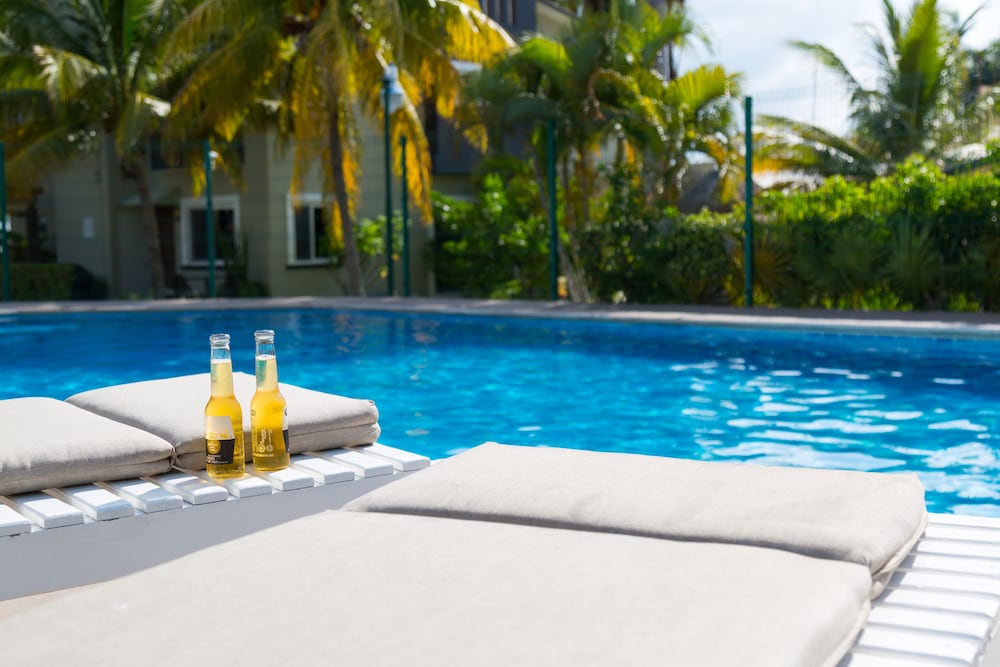 Фото Delightful Lagoon front Villa at hotel zone