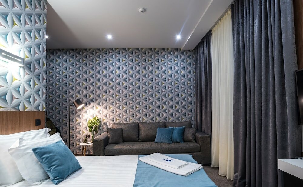 Фото 103 Degrees Hotel & SPA