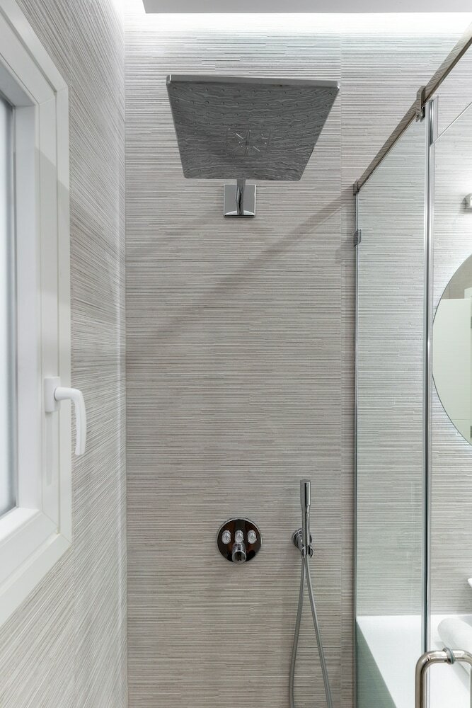 Фото Sunny & Luxurious Penthouse with Terrace