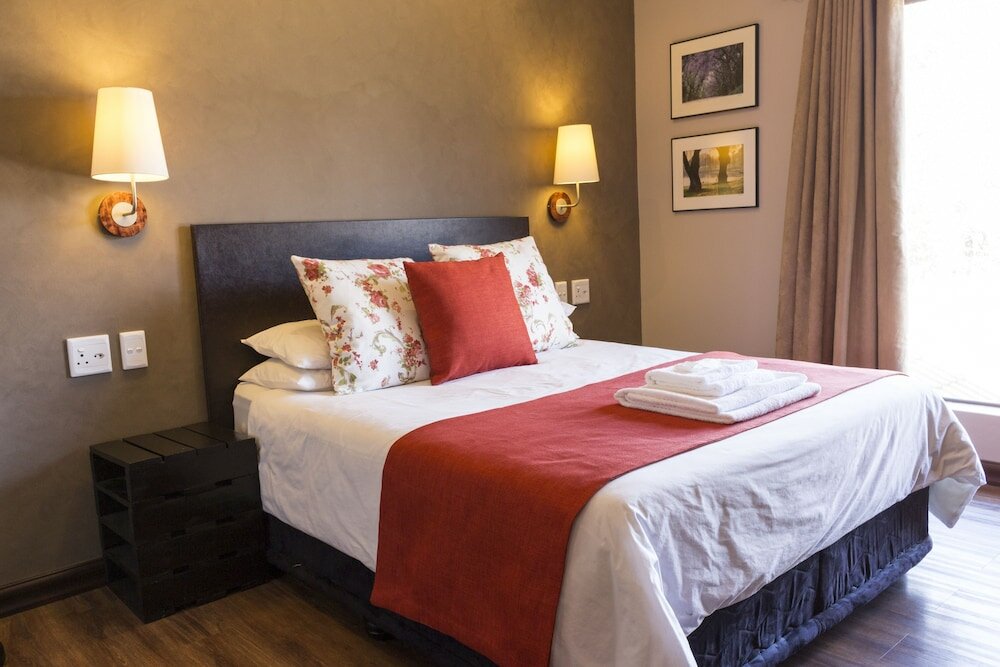 Фото Ruth Avenue Guest House