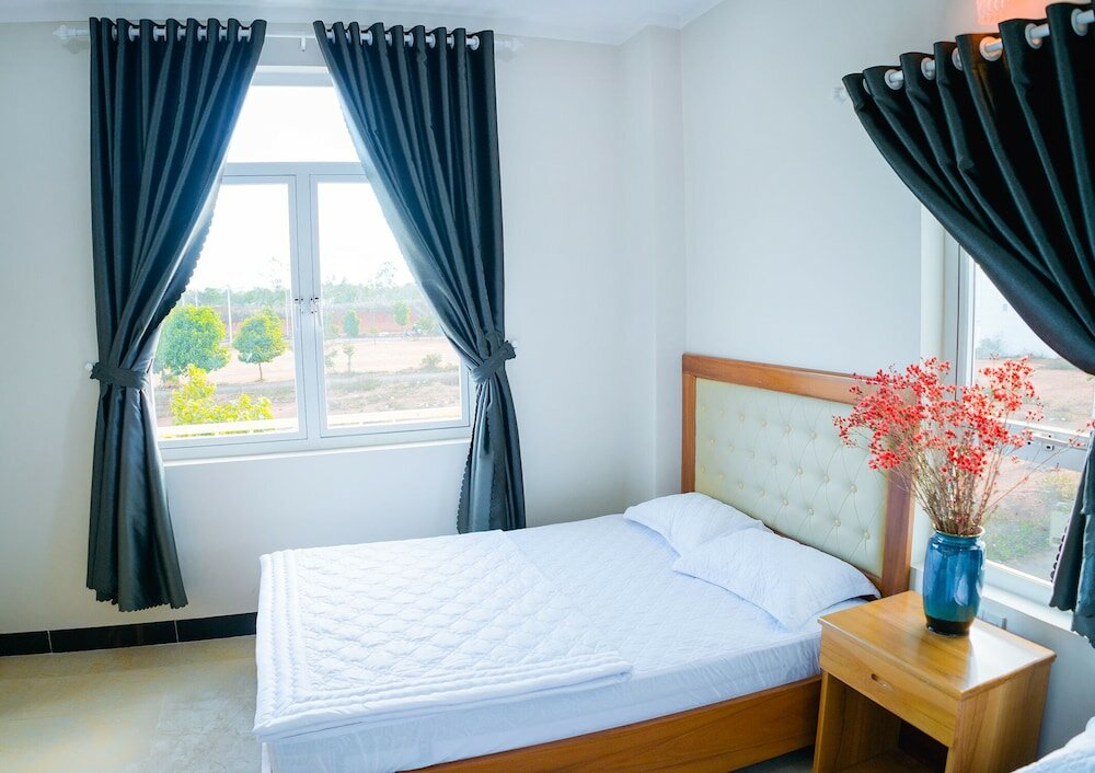 Фото Hong Ha Hotel