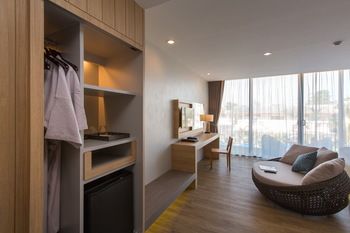 Фото Asira Boutique HuaHin Hotel