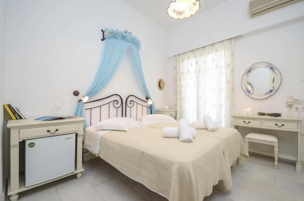 Фото Hotel Galini