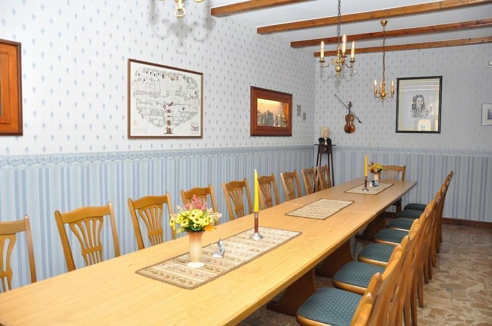 Фото Hotel Goldene Sonne