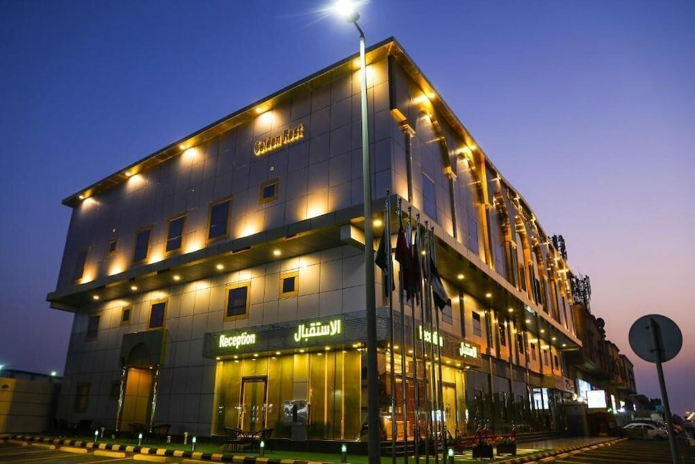 Фото Golden Rest Hotel