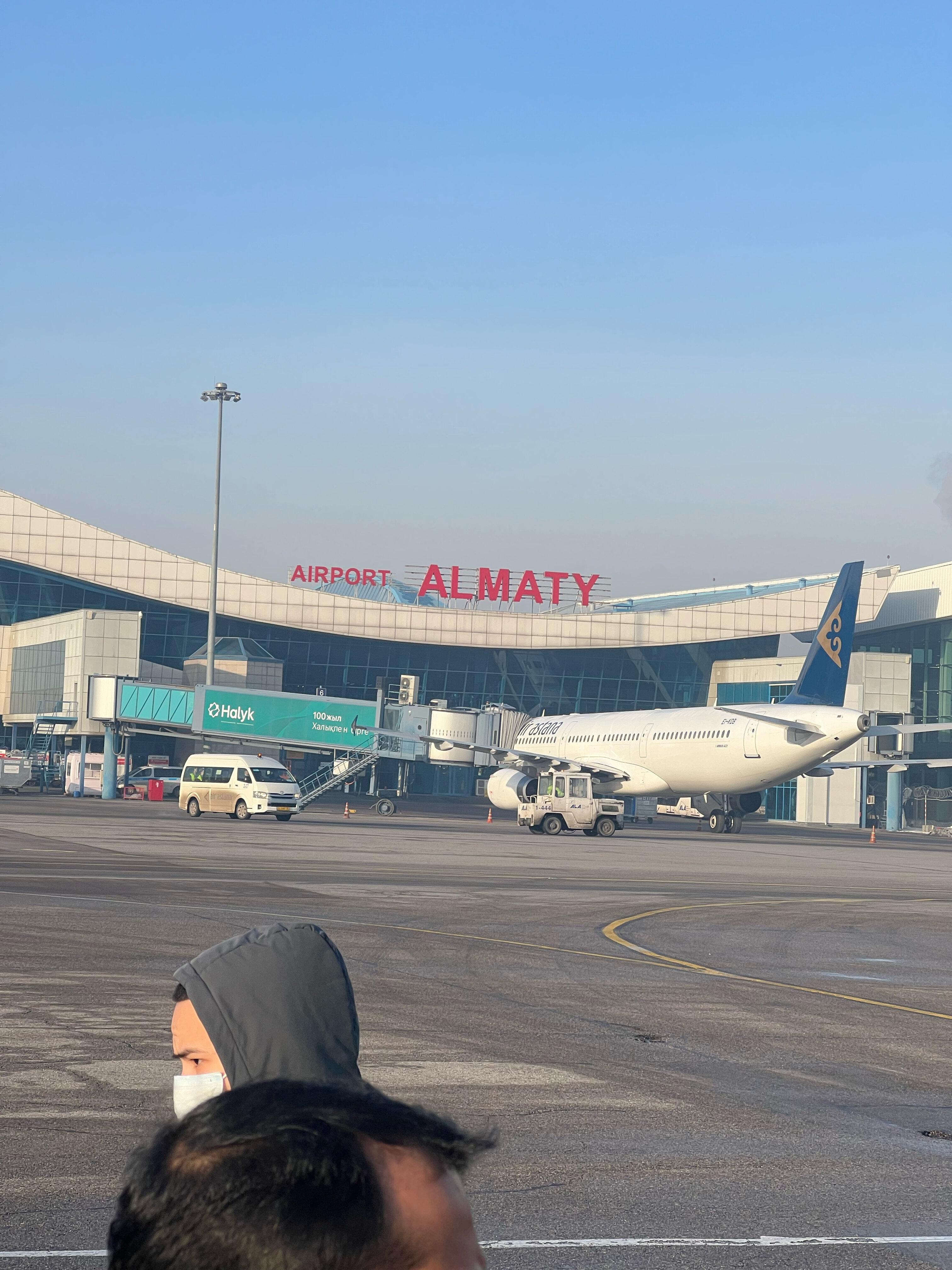 Кештердегі оргия туралы порно видео