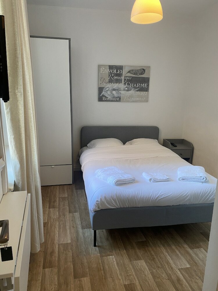 Фото Hôtel du Centre