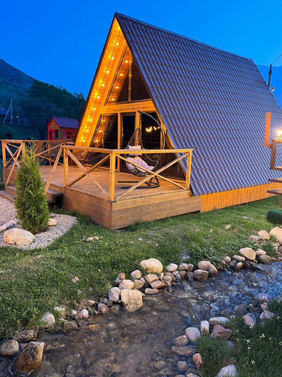 Фото Хата с краю